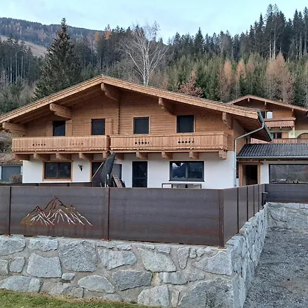 Alpen Chalet Bramberg Bramberg am Wildkogel Exterior foto